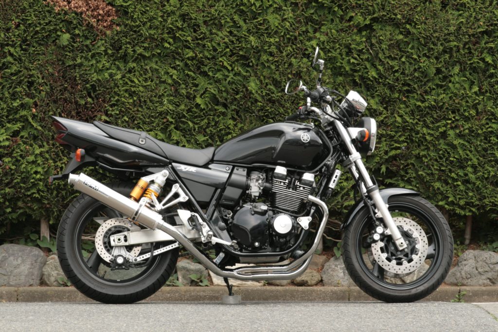 プリティ― YAMAHA XJR400 RH02 4-1管 50.8π ALサイレンサータイプ2 マフラー 黒