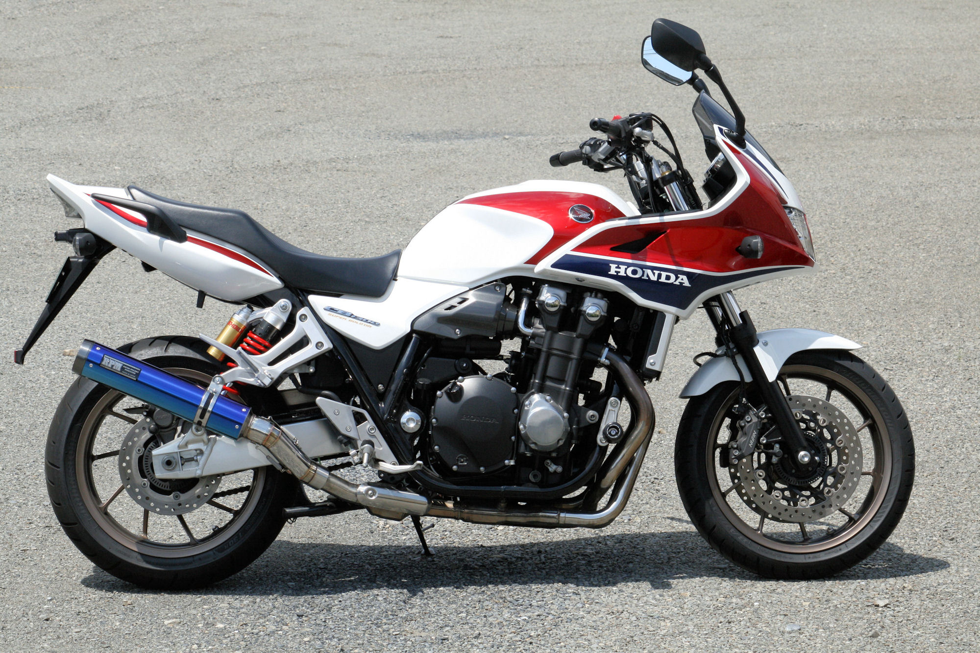 CB1300SF　SC40　純正マフラー　ホンダ　CB1300　MBR　K1