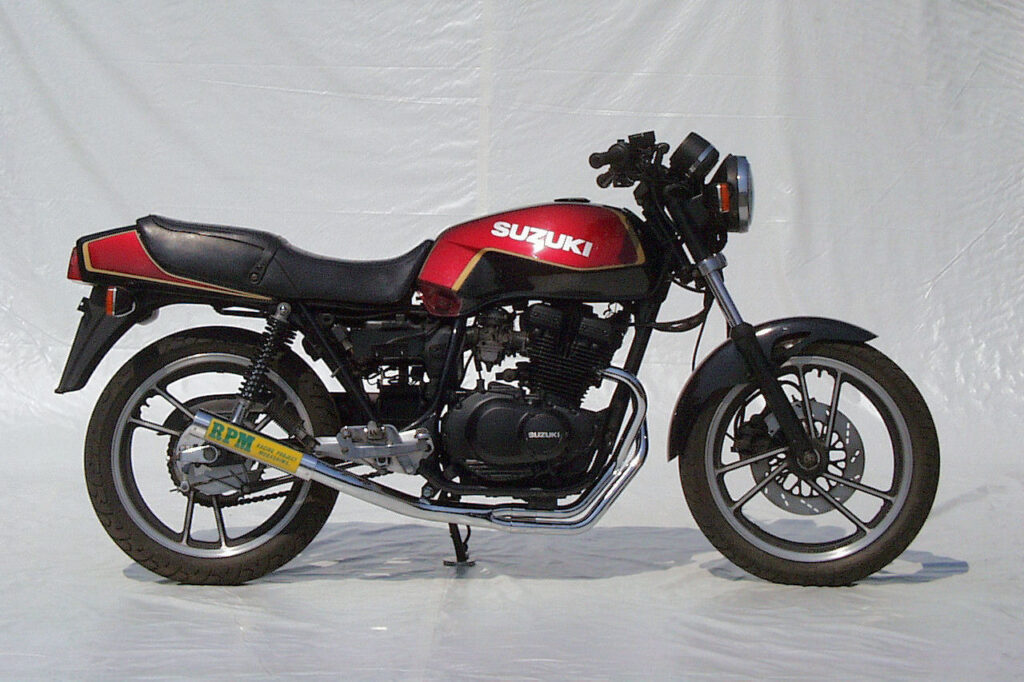 A*k様 RPM マフラー SUZUKI gsx250e ゴキ 4636-1024x682.jpg
